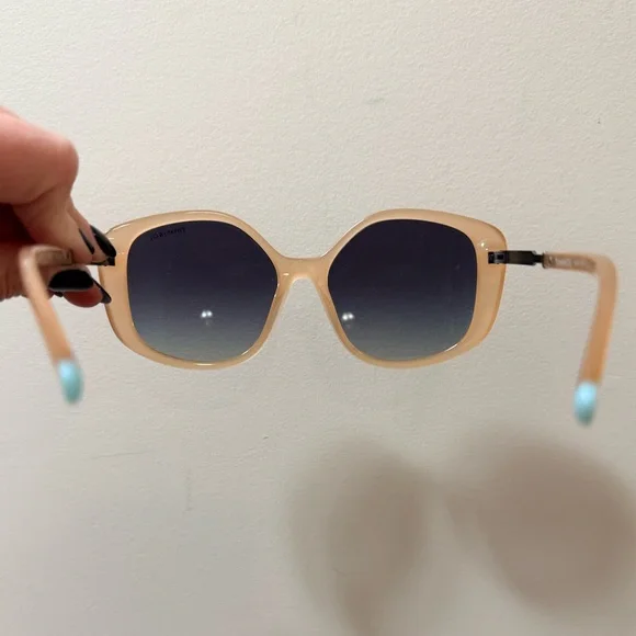 *Brand New* Tiffany & Co. - Sunglasses - Picture 2 of 11
